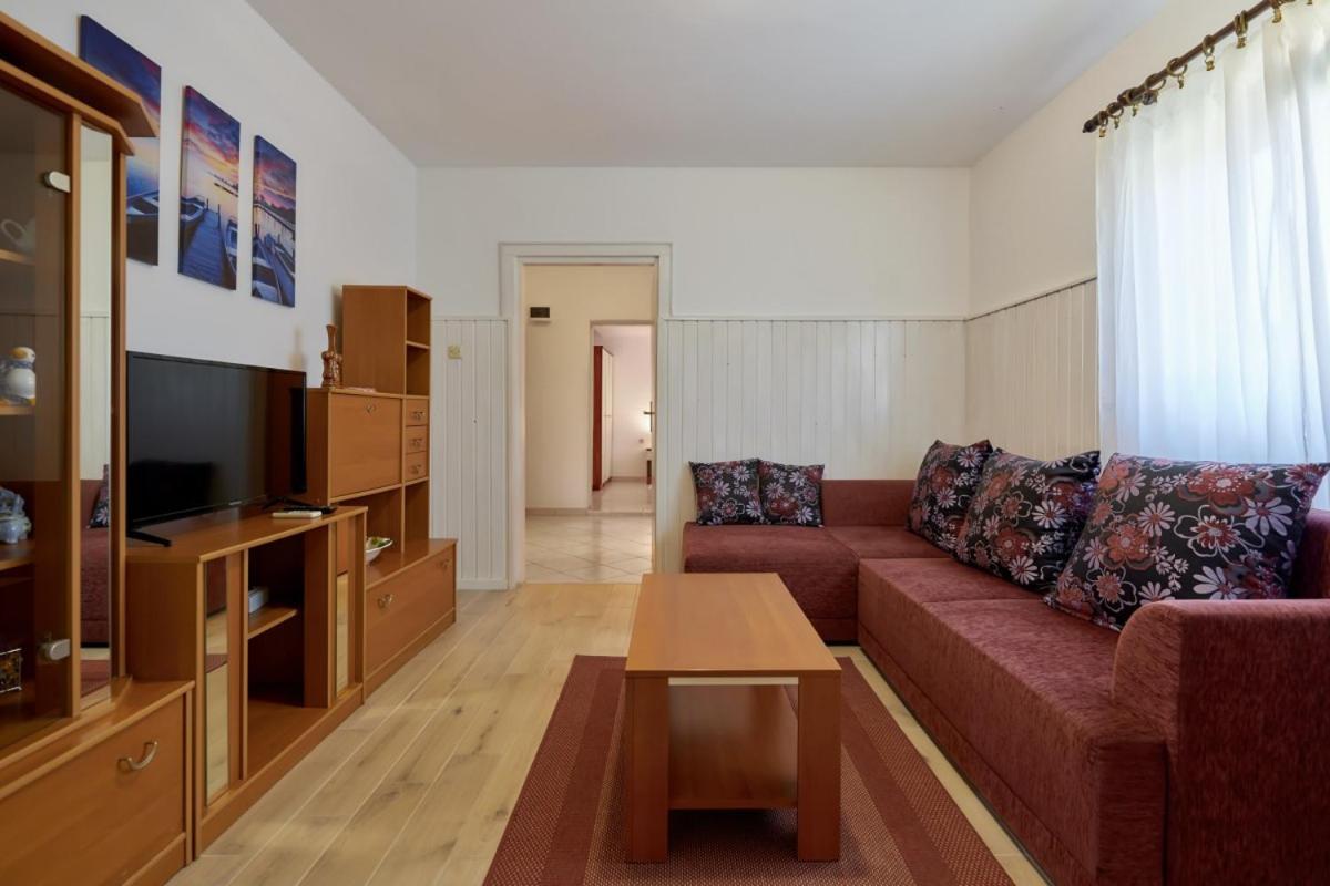 Hotel Diana In Medulin * Istrien Extérieur photo